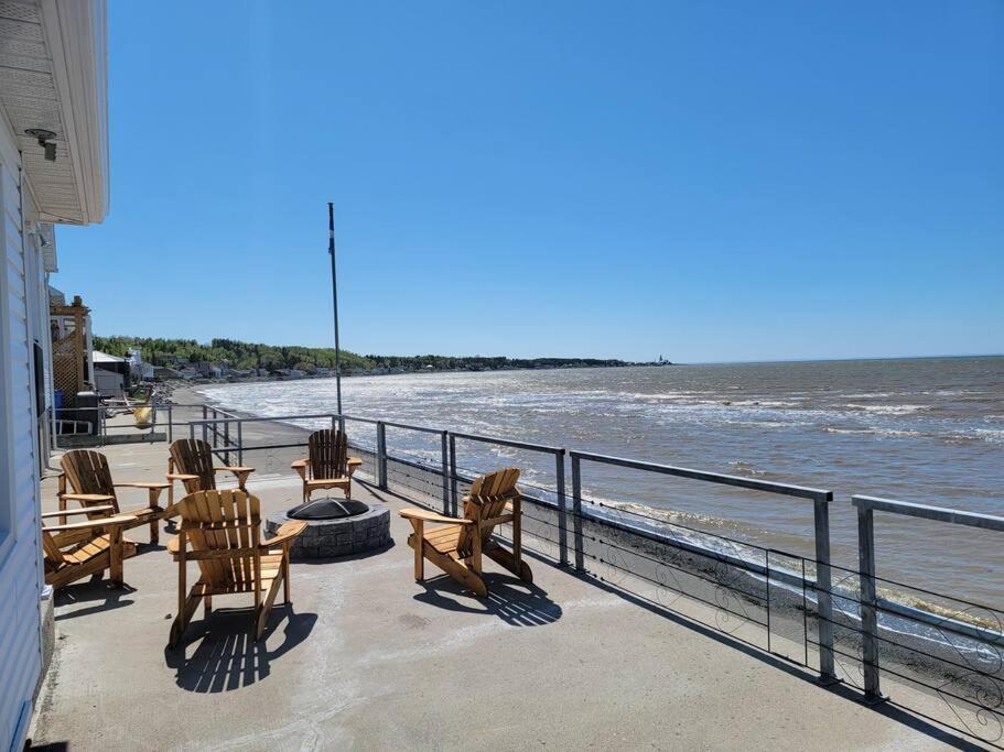 Villa Calypso Avec Vue Sur La Baie De Ste-Luce Sainte-Luce-sur-Mer Exterior foto